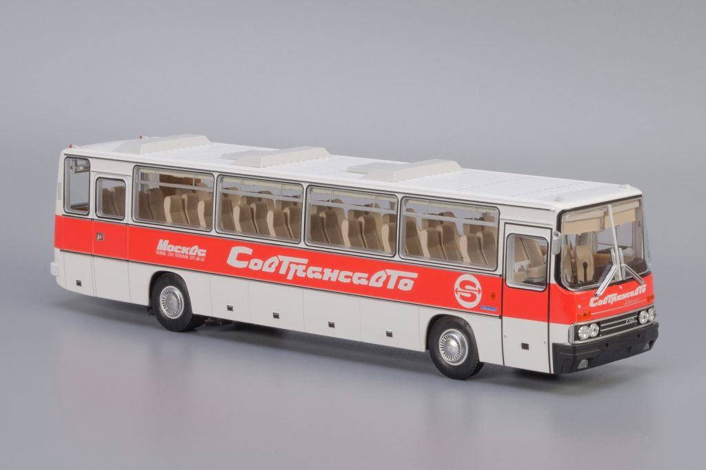 Автобусы на полку: пассажирский транспорт СССР в масштабе 1:43