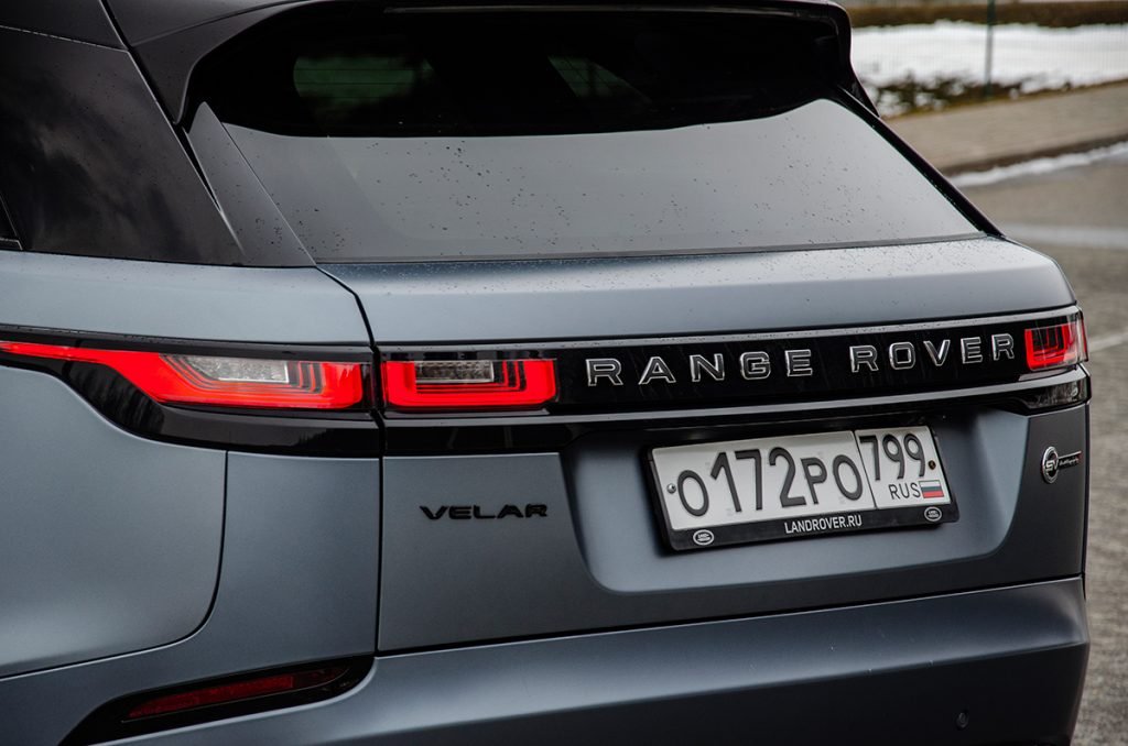 550 сил, 680 Нм и 4,5 с до «сотни»: тест самого мощного и быстрого Range Rover Velar