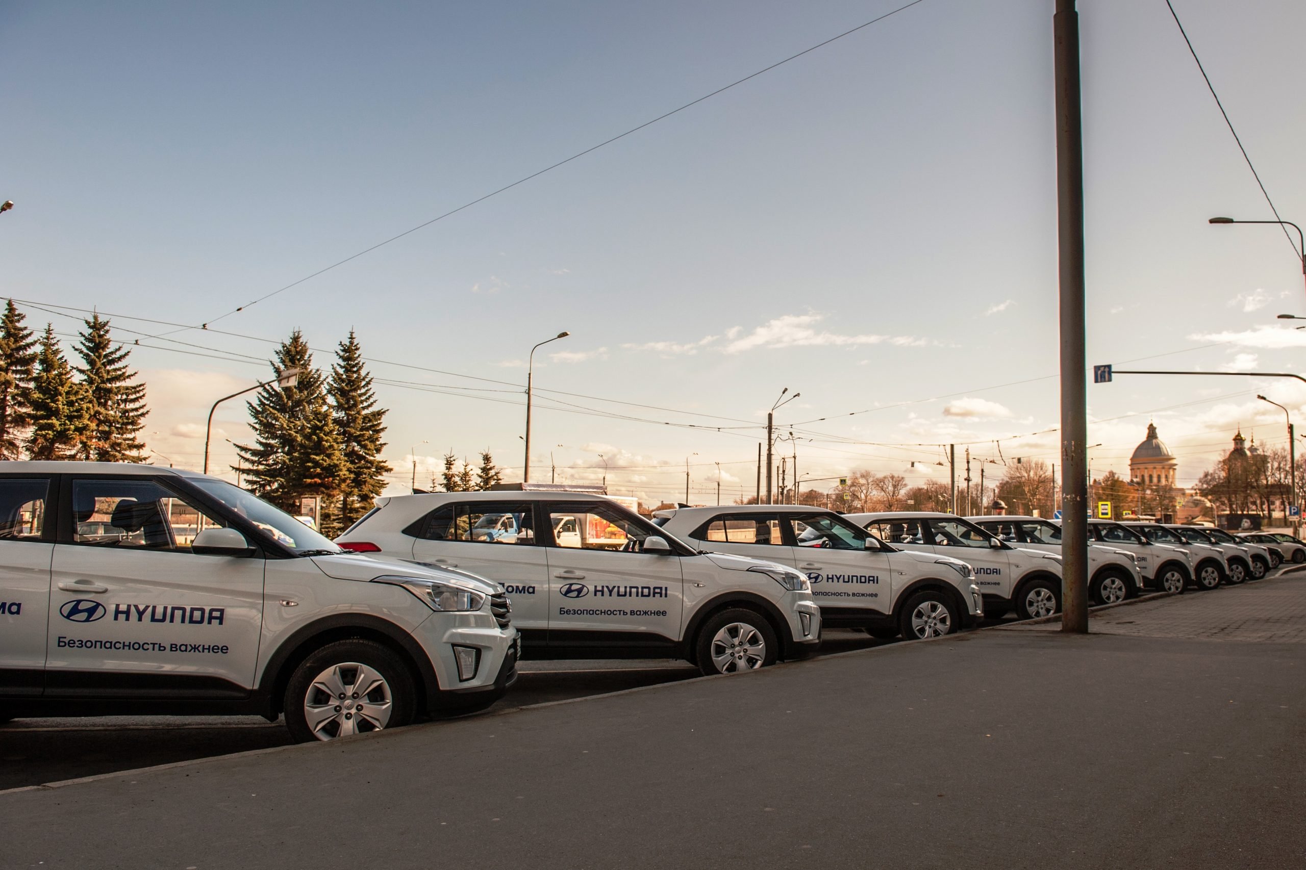 Hyundai дарит 10 000 бесплатных поездок на такси для врачей московских клиник