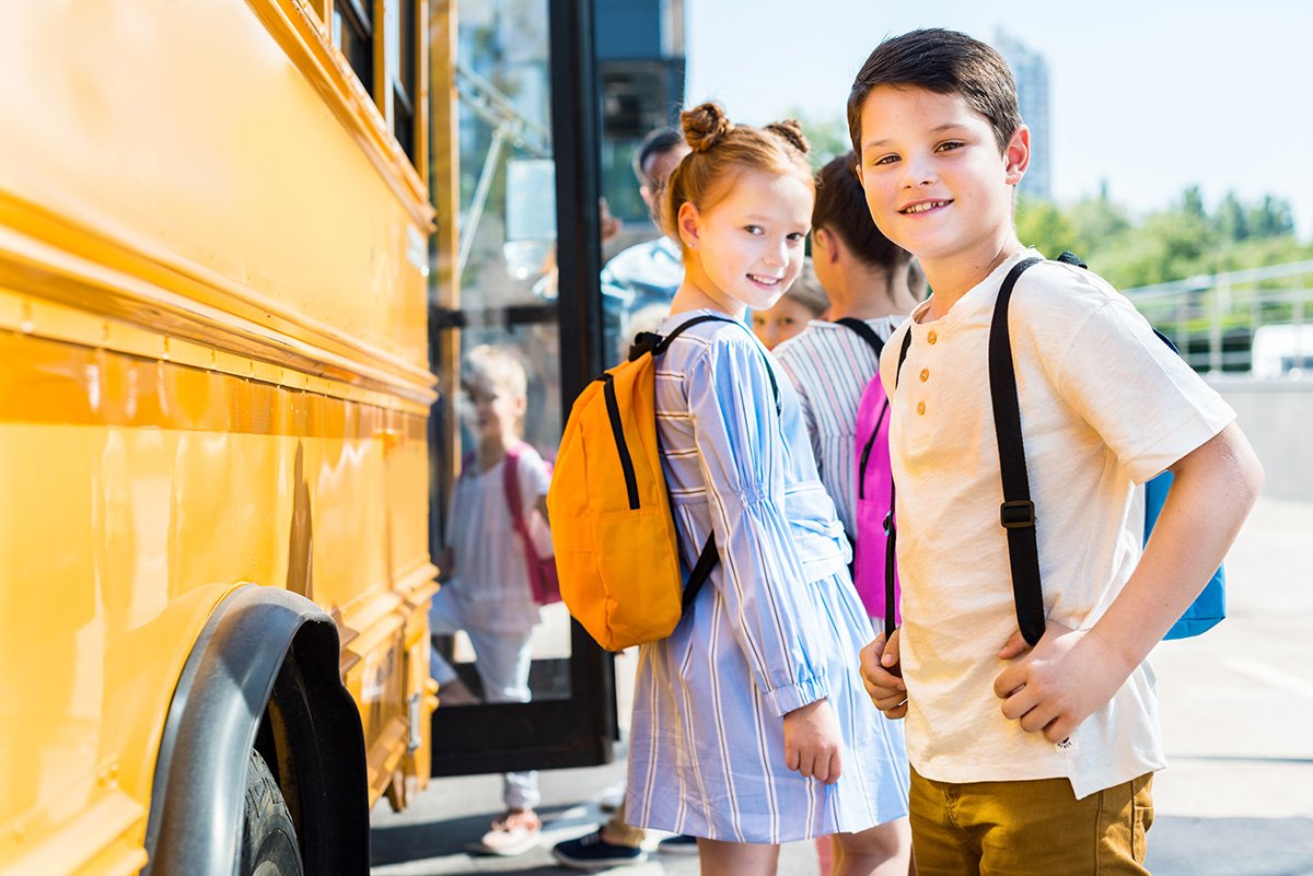 Поездка всем классом: как грамотно и безопасно организовать перевозку группы детей автобусами