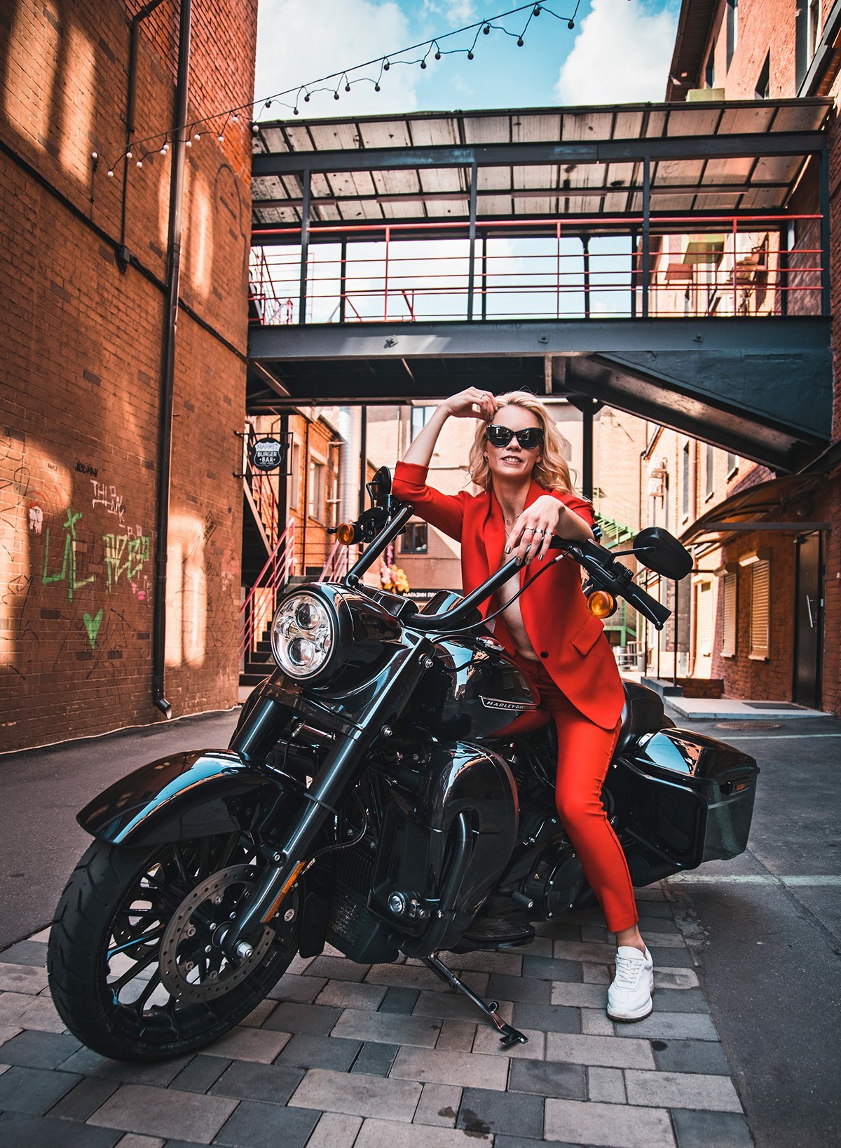 Девушки, которые ездят на Harley-Davidson: две реальные истории из России