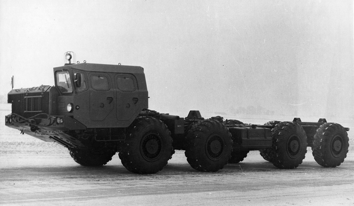 С 1973 года в Советском Союзе четырехосное шасси МАЗ-543М было самым массовым в своем классе.