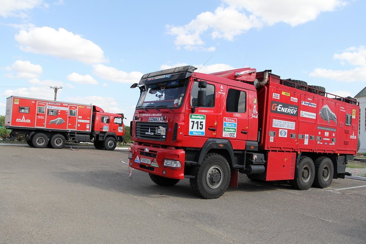 Гоночные МАЗы: как белорусские грузовики покоряли «Дакар»