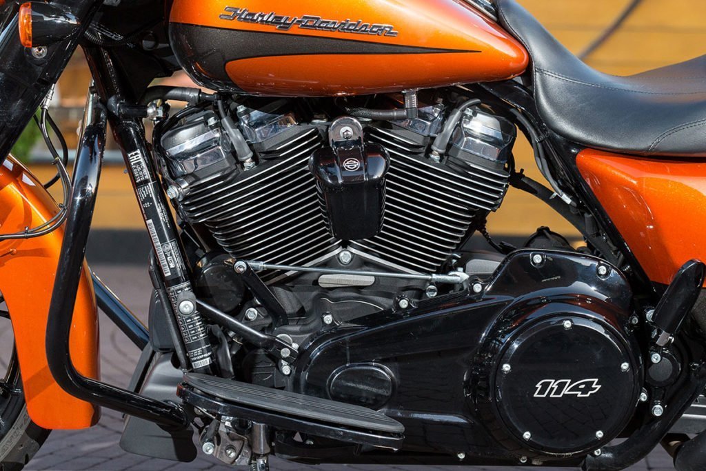Harley-Davidson Street Glide Special. Пепелац за 2,4 млн рублей