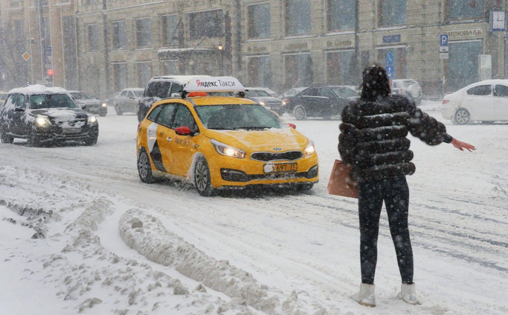 «Яндекс» попытался оправдаться за безумные тарифы на такси