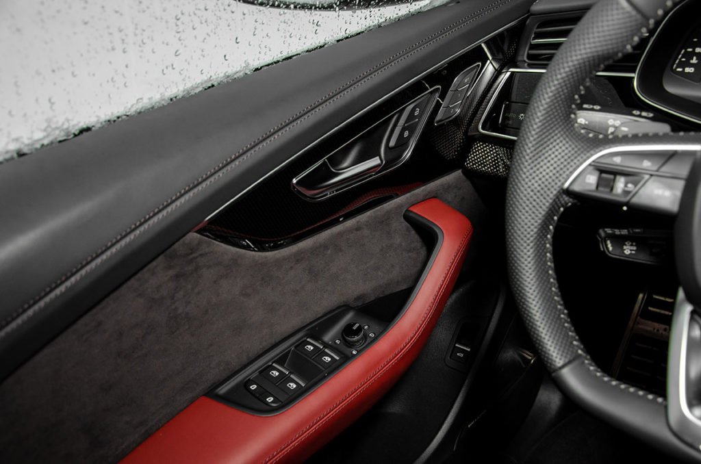 Audi SQ8 с царь-дизелем: произведение искусства или ночной кошмар сервисмена