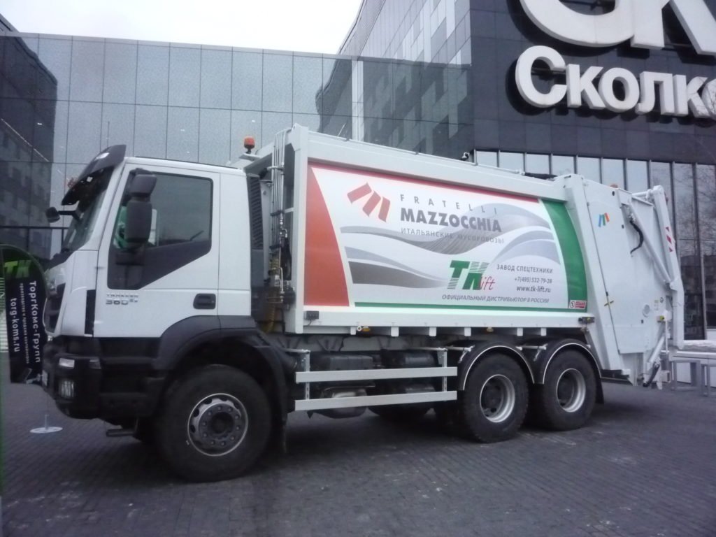 Новейшие модели мусоровозов, которые уже есть в России