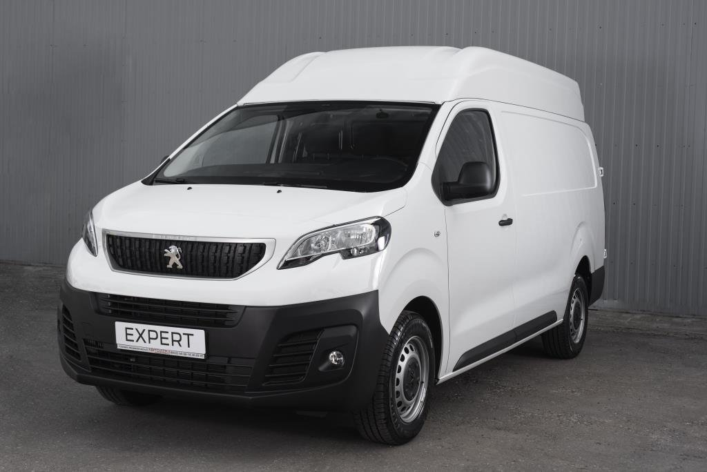 Peugeot объявил цены и спецификации фургона Expert с высокой крышей