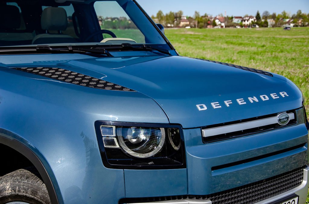 Слабоумие и отвага: как мы испытывали новый Land Rover Defender