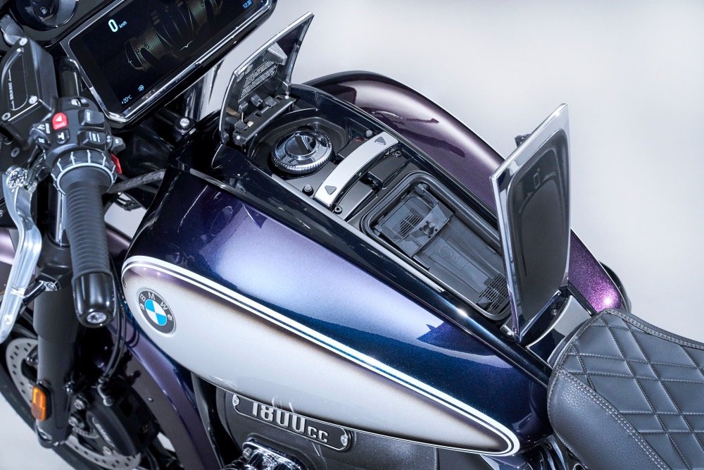 Новые BMW R 18 Transcontinental и BMW R 18 B: для роскошных путешествий и круизов по хайвеям.
