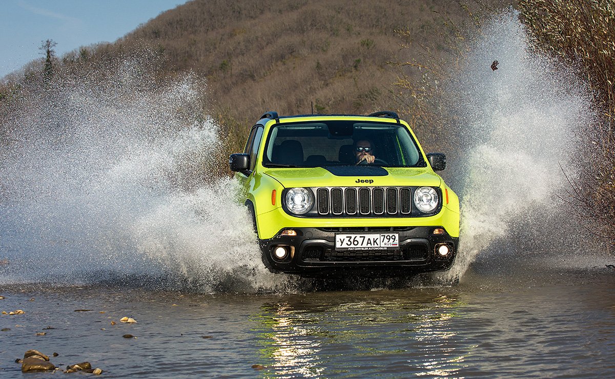 В России прекращены продажи самой дешевой модели Jeep