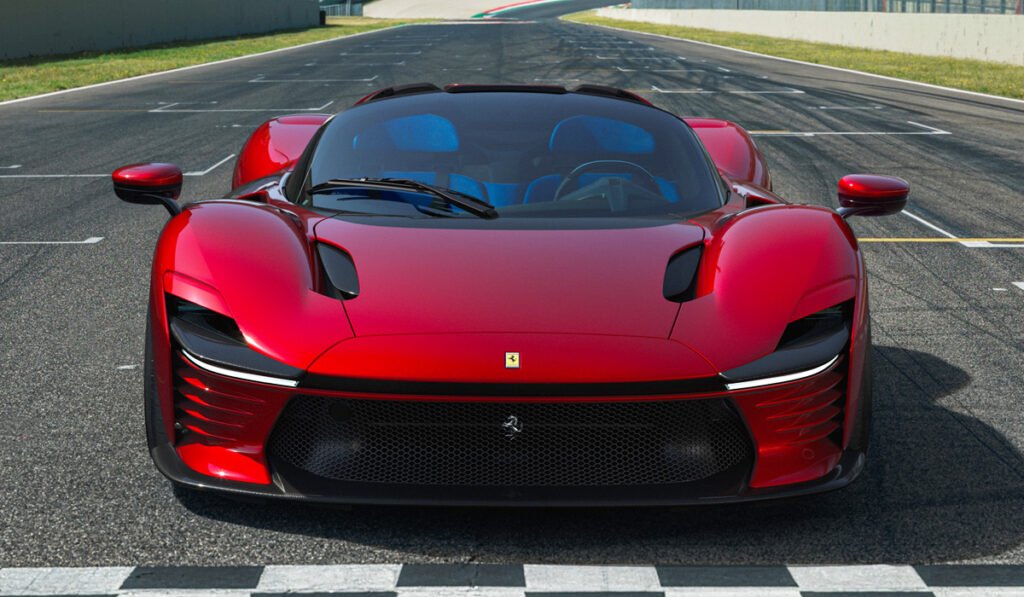 Ferrari показала уникальный суперкар за 2 млн евро