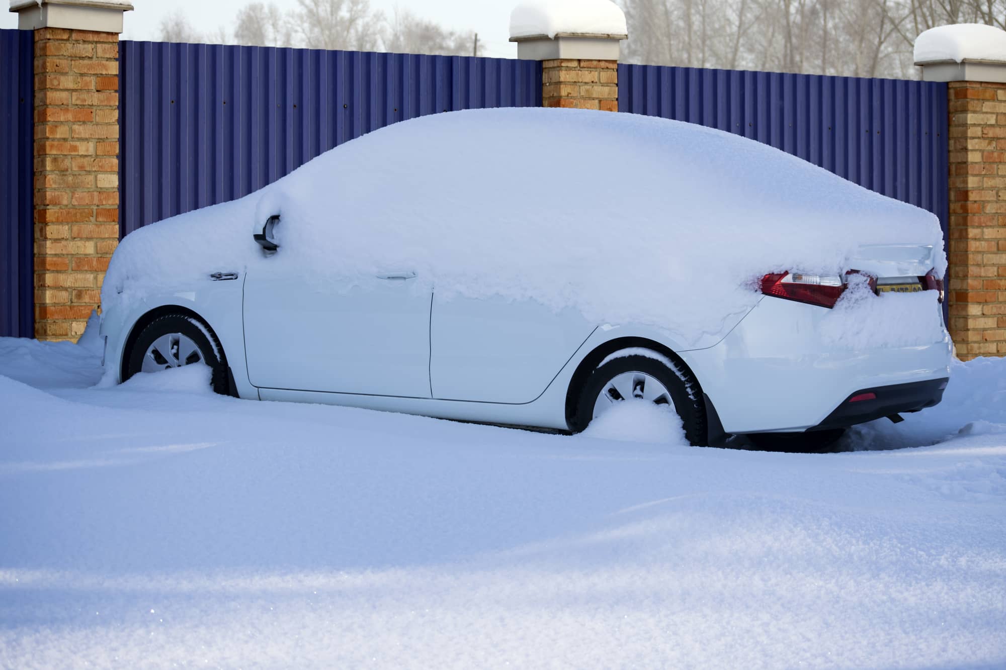 Почему не следует держать автомобиль в гараже зимой