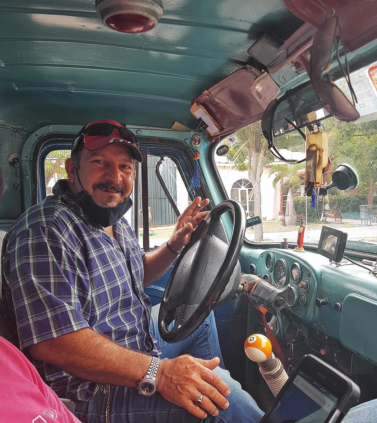 На чем ездят жители Кубы: советские грузовики и другая автоэкзотика Острова Свободы
