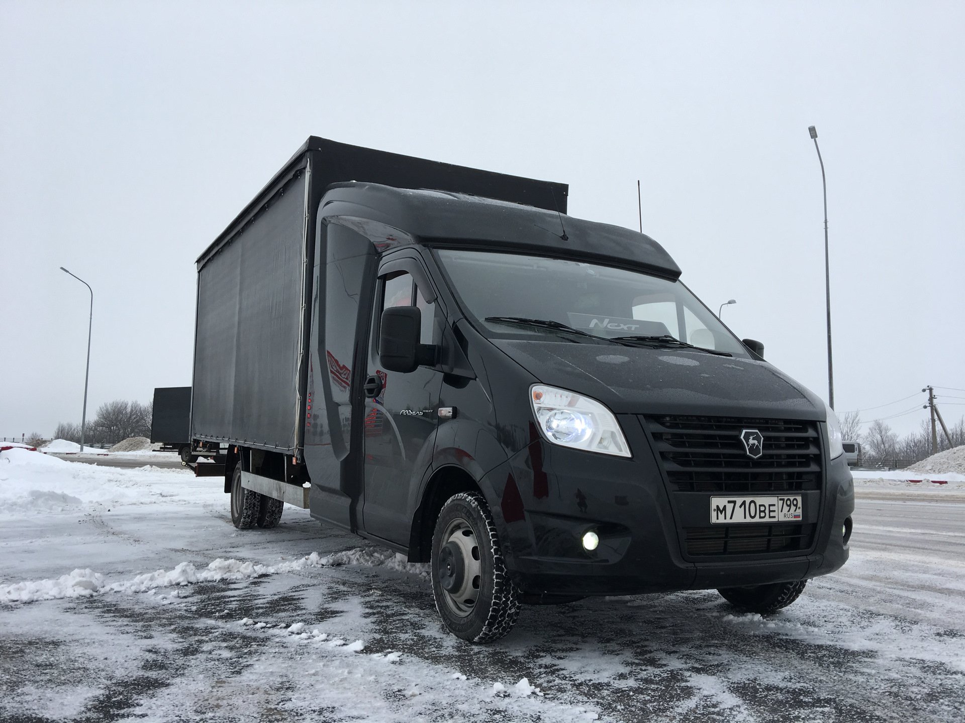 Спальник для «ГАЗели» и не только: как умельцы из Нижнего Новгорода уже 20 лет дорабатывают кабины грузовиков