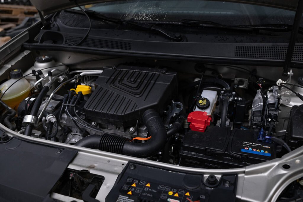 Renault Logan CNG: дешевая заправка и запас хода 1000 км