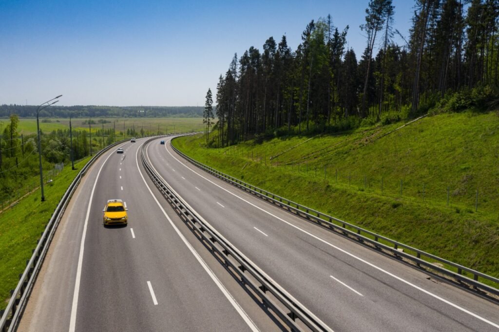 От Урала до Черного моря за 22 часа: в России построят новую скоростную автодорогу