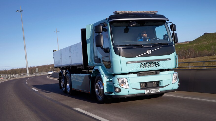 Volvo Trucks стала лидером продаж электрических грузовиков в Европе
