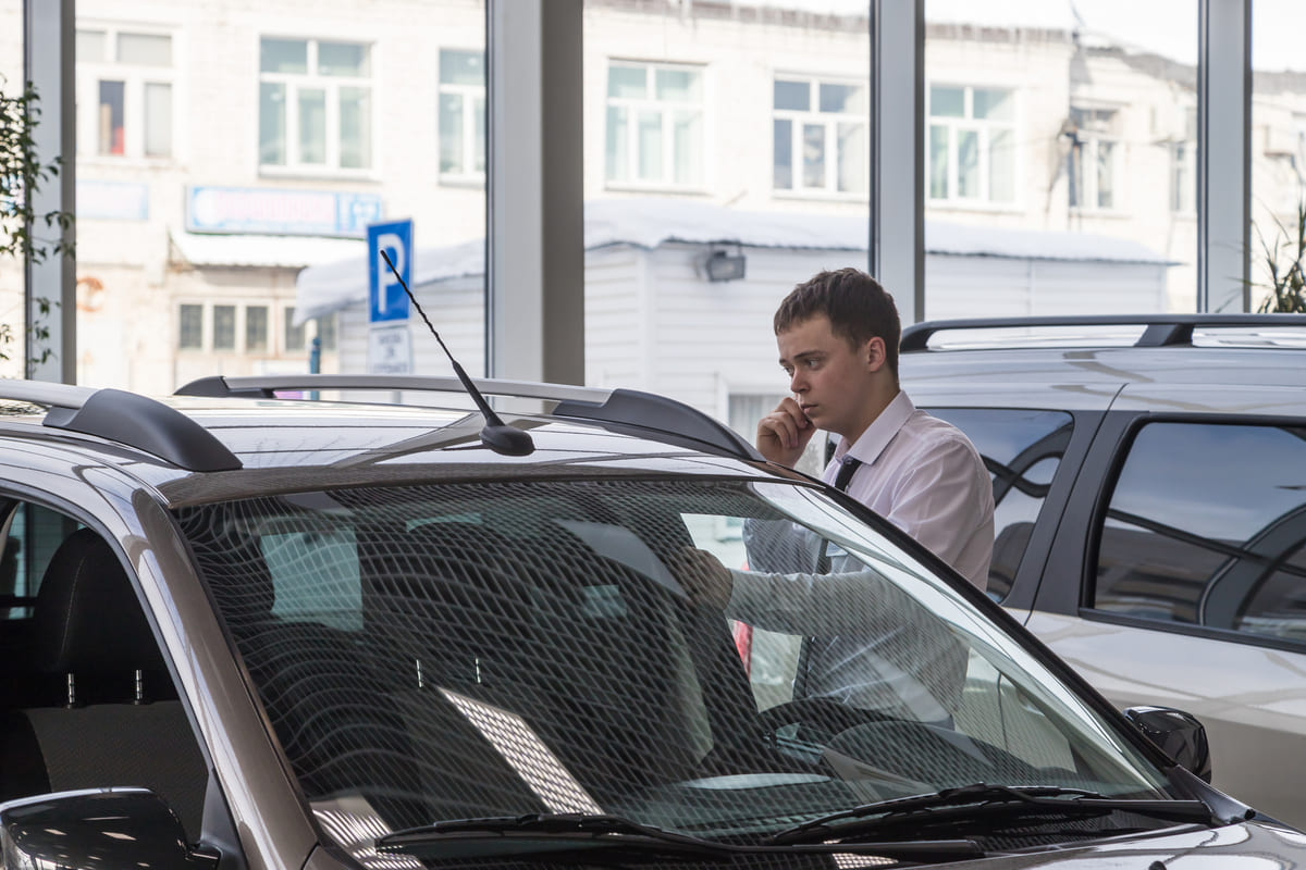 Российский рынок автокредитования рухнул: ждем обвала продаж машин