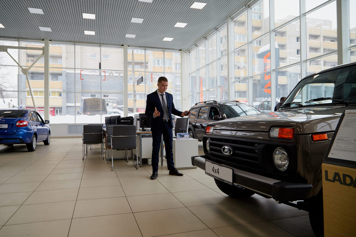 АВТОВАЗ прекратил прием заказов на новые автомобили