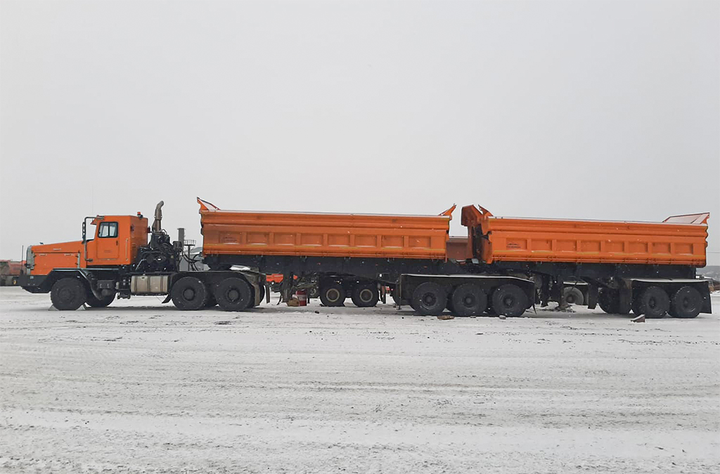 Русские гиганты: самосвальные автопоезда Тонар трудятся на алмазных рудниках