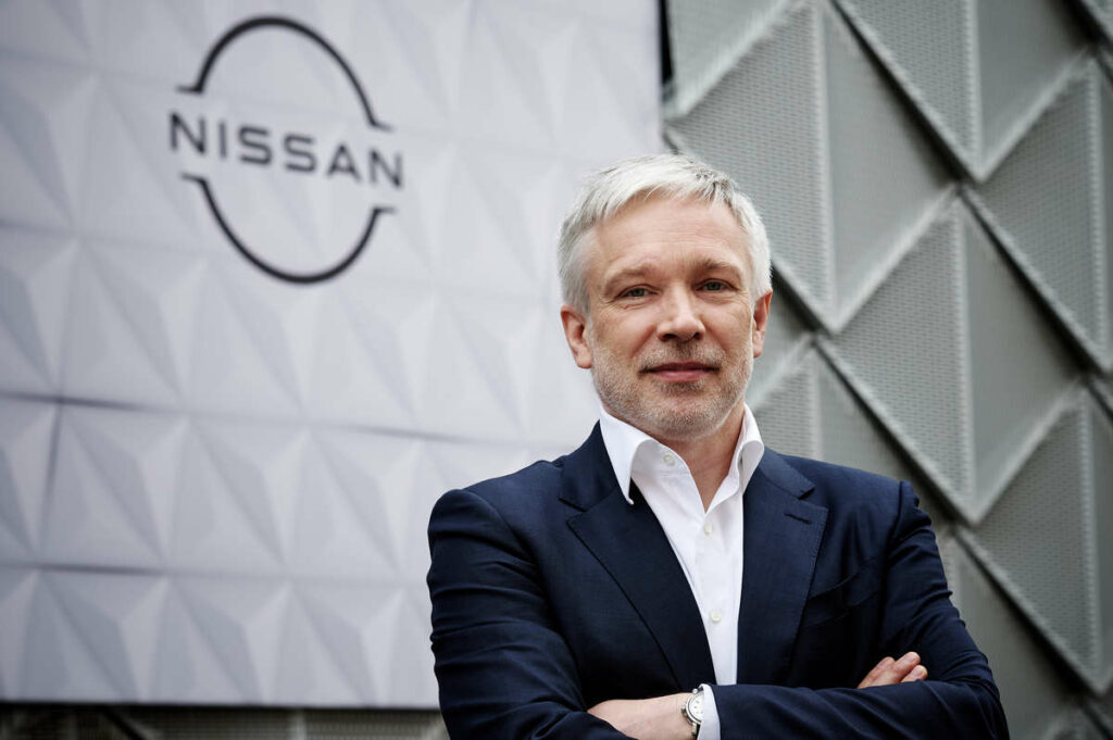 Nissan меняет руководство в России