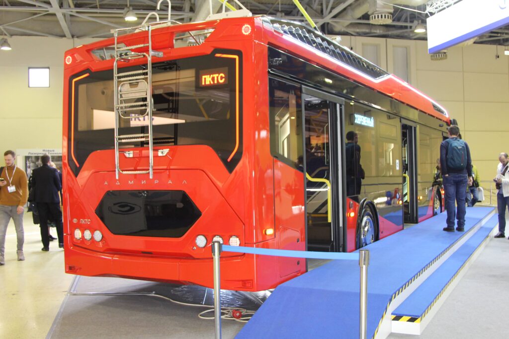Новейший белорусский троллейбус Olgerd представили в Москве