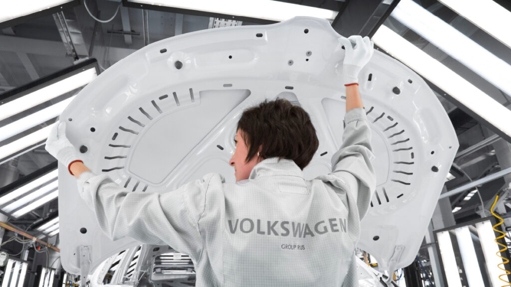 Volkswagen продаст завод в Калуге концерну Steyr