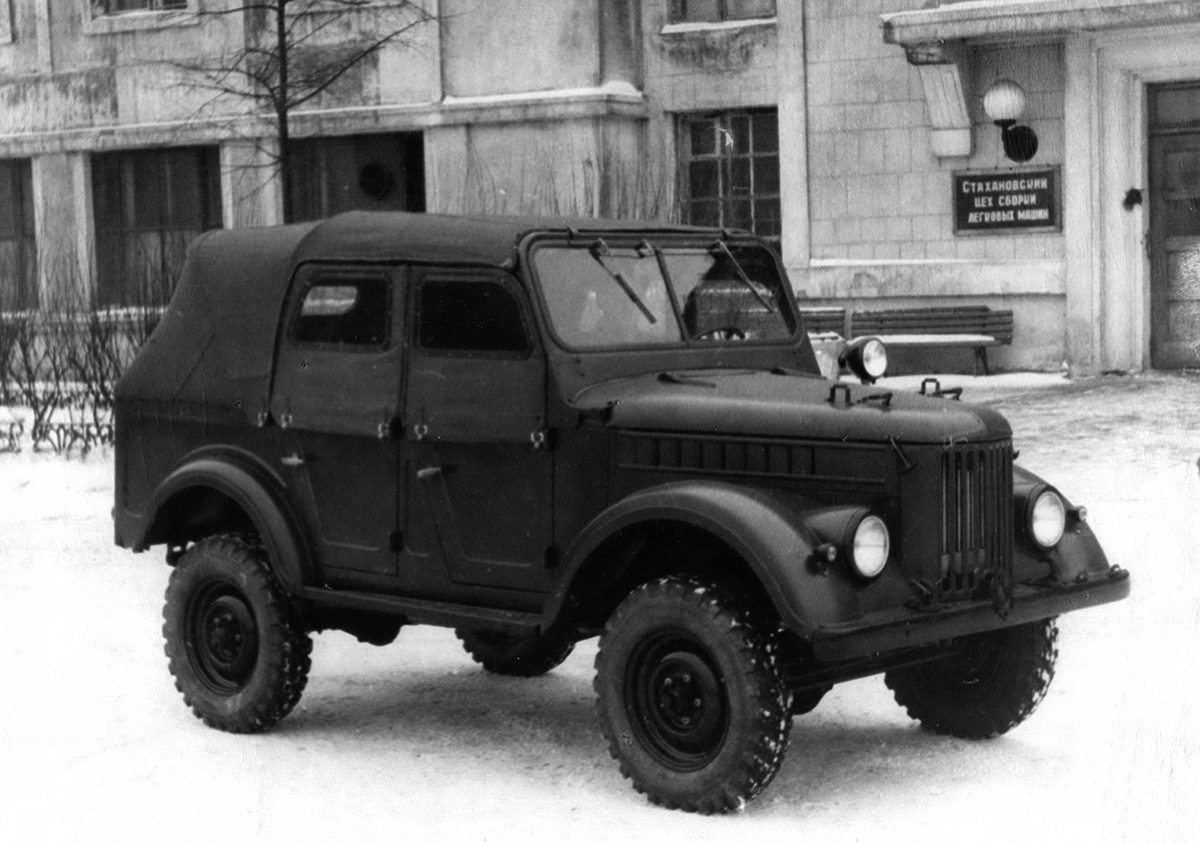 Так называемый командирский пятиместный ГАЗ-69А.