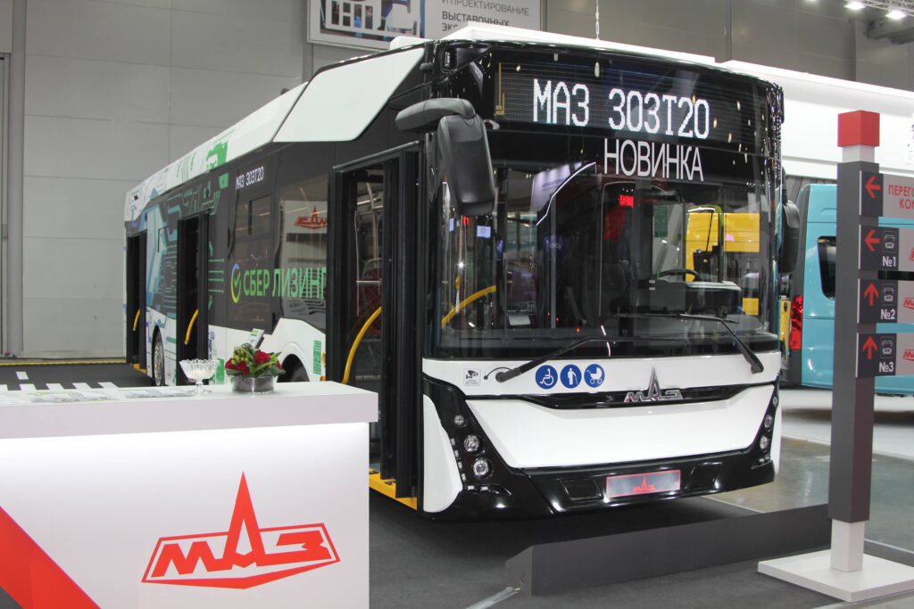 МАЗ представил импортозамещенный троллейбус