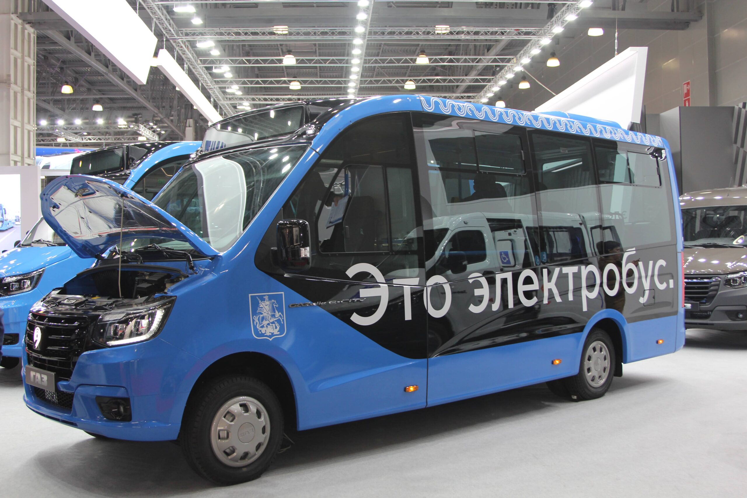ГАЗ представил электробус «Газель e-City»