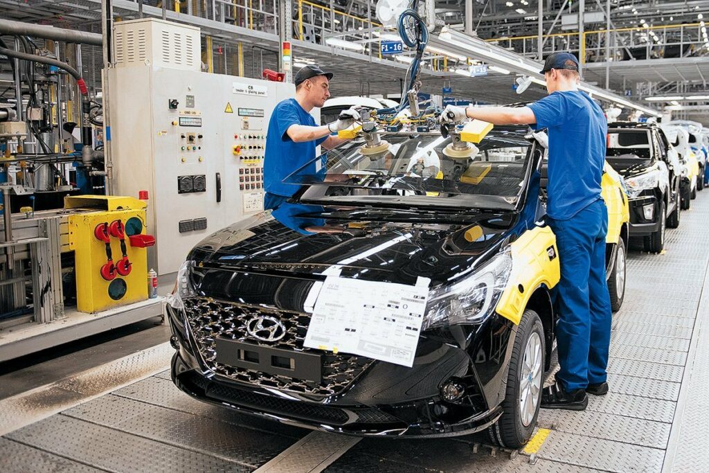 Российский завод Hyundai готовится к массовым увольнениям