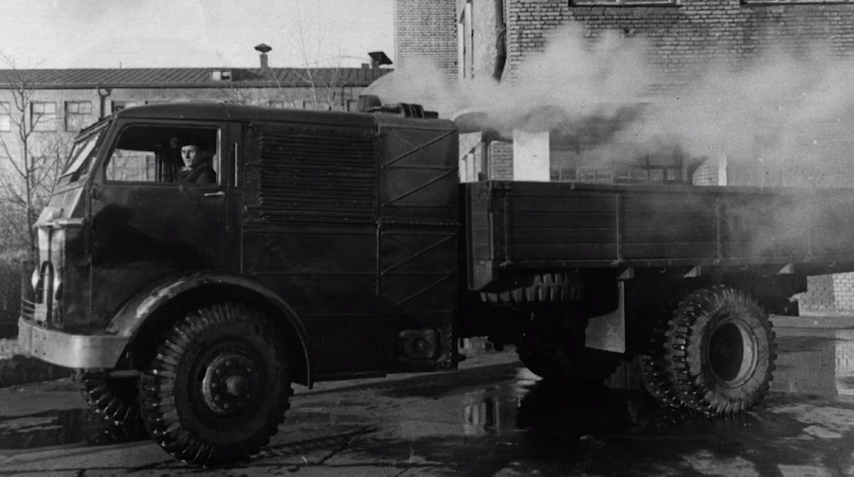 История паромобилей: НАМИ-012 или как в СССР построили «грузовик апокалипсиса»