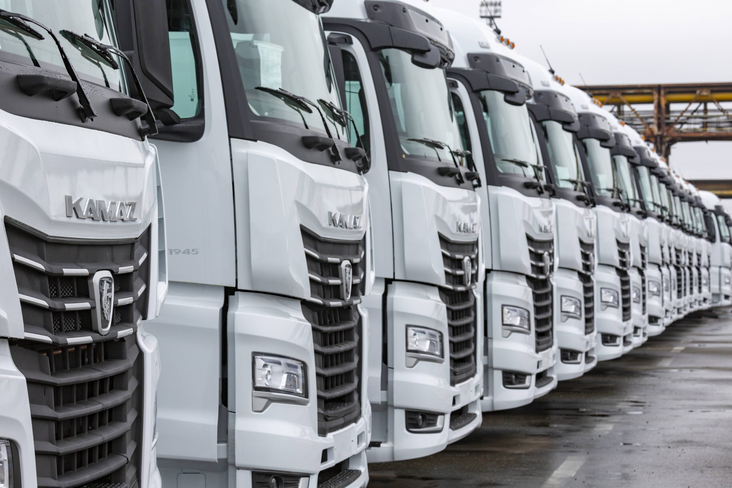 КАМАЗ запустил производство модернизированных грузовиков поколения К5