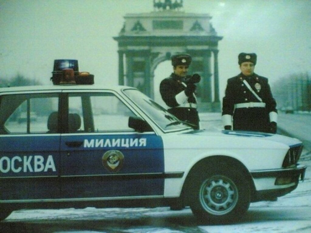 Хитрости советских гаишников: как в СССР ловили водителей за превышение скорости