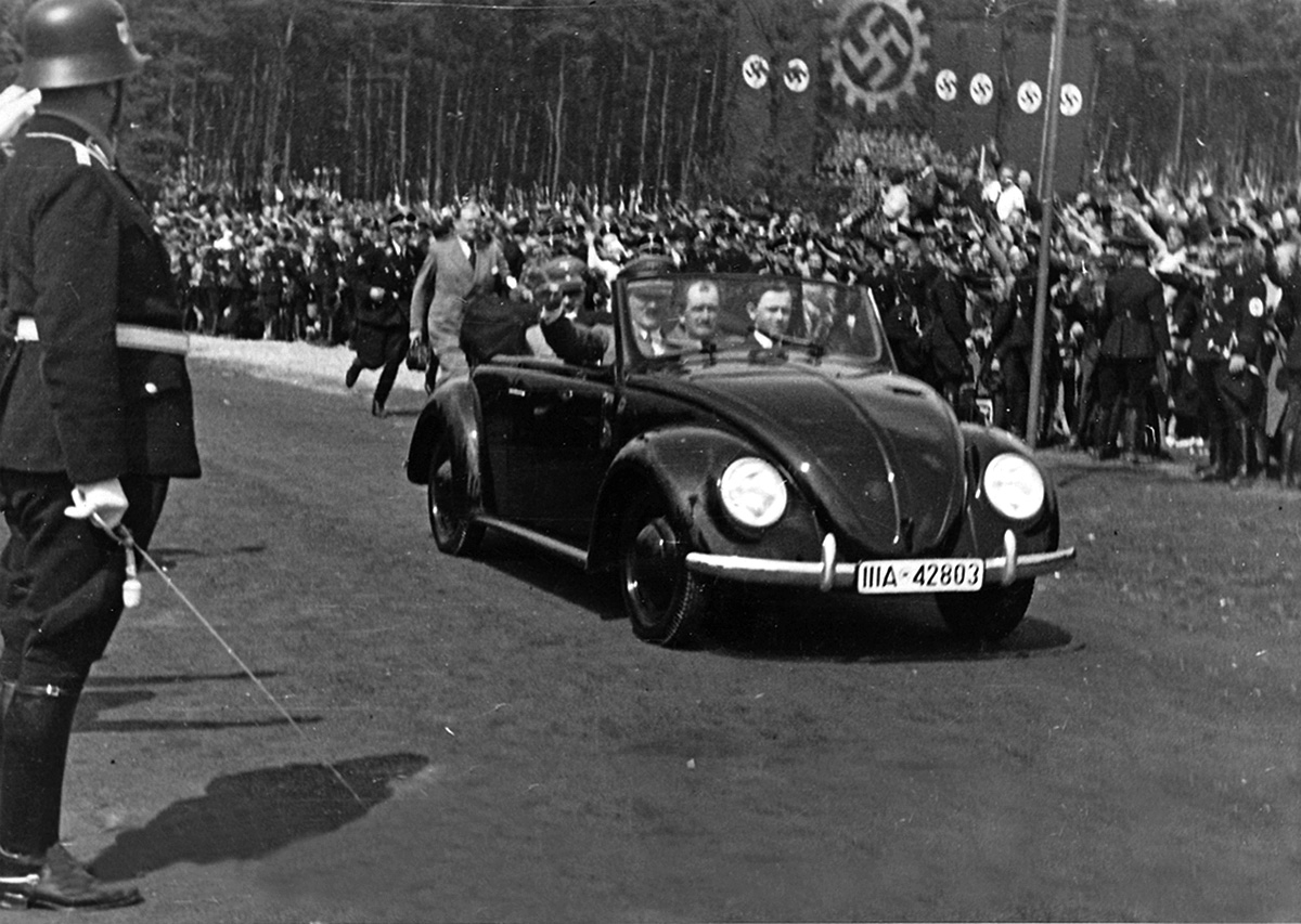 Подарок Гитлеру: как «Фюрерваген» стал «Фольксвагеном»