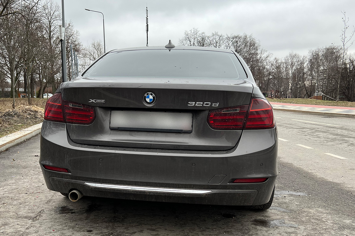 Ни один «китаец» не сможет сравниться с «Бумерами»: отзыв владелицы 9-летней BMW 320d xDrive
