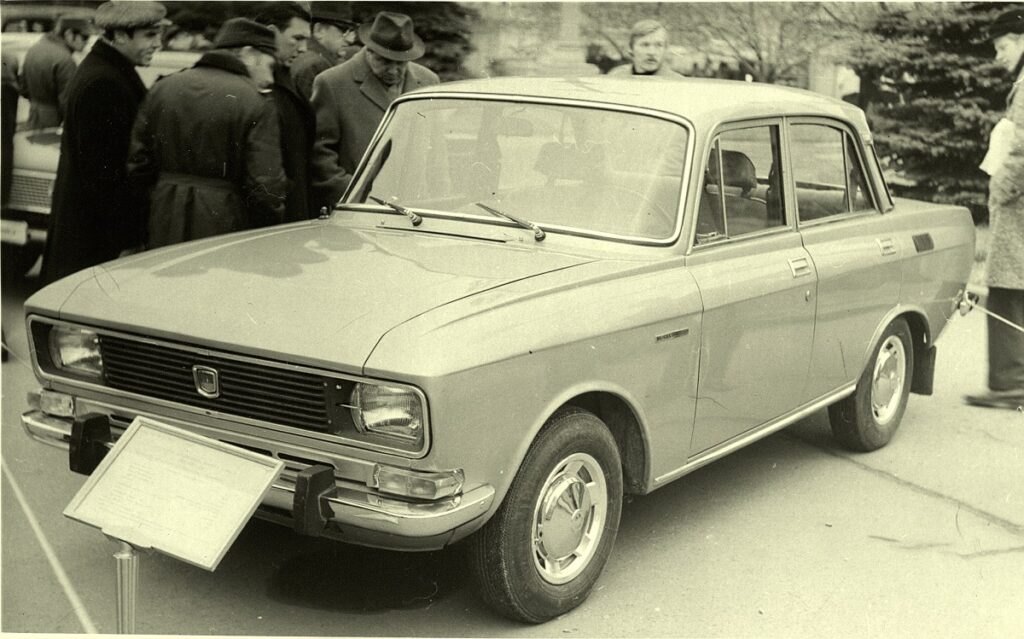 Как и где покупали машины в СССР