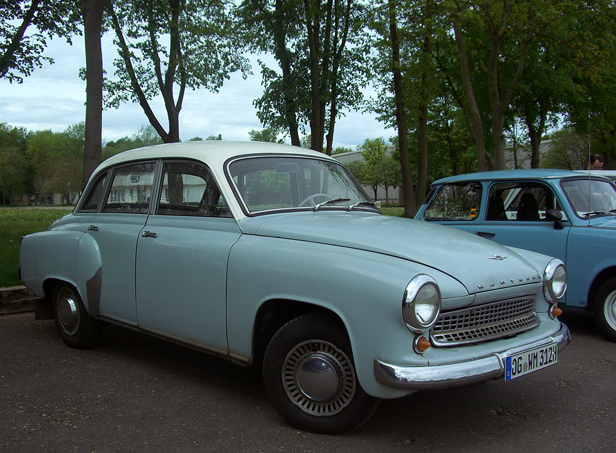 «Советский» BMW: как CCCР помог возродить немецкий автопром
