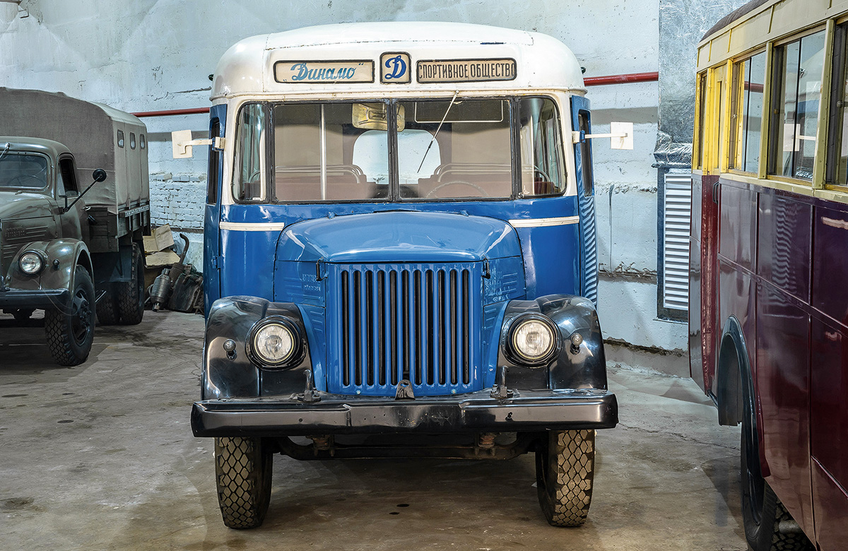 «Ботинок» из Кургана: как появился самый дешевый автобус в СССР
