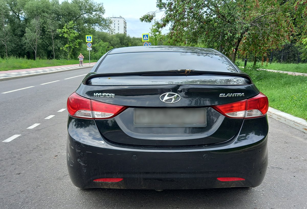 «Были какие-то серьезные проблемы с мотором»: отзыв владелицы Hyundai Elantra