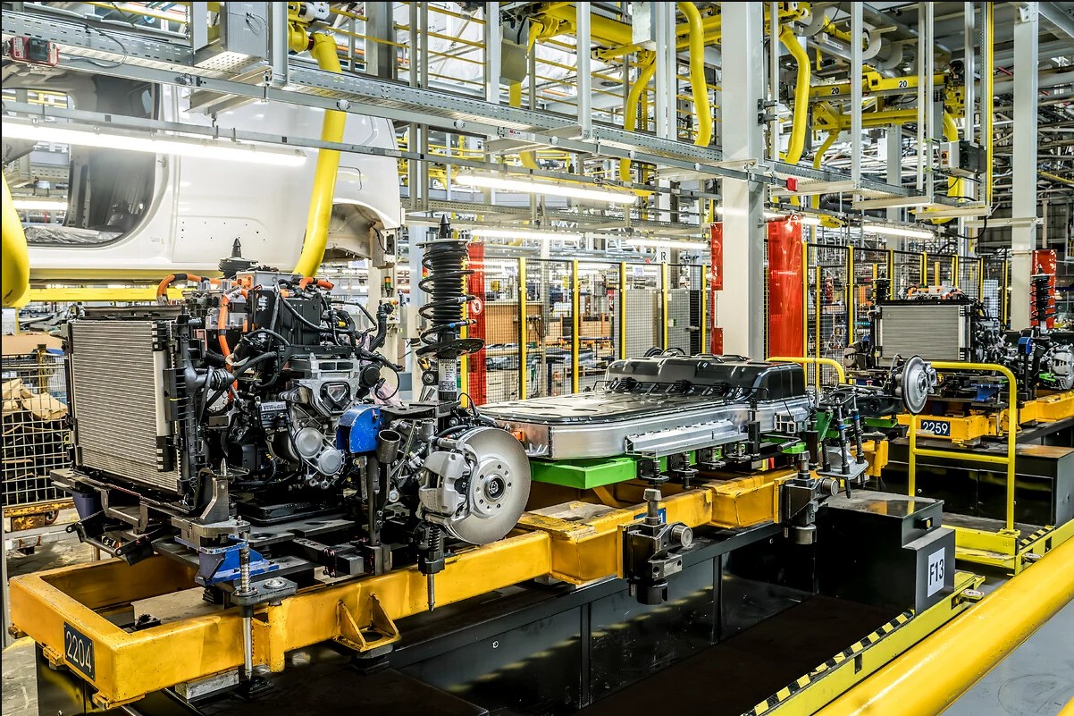 В Великобритании открылся завод Stellantis: там будут выпускать электромобили
