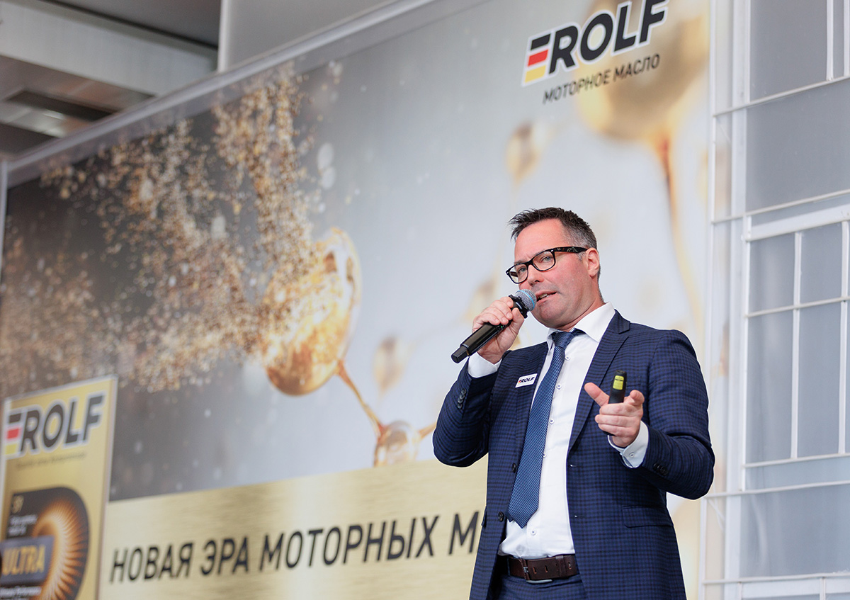 Российская премьера: инновационная линейка моторных масел ROLF Ultra в крупнейших городах РФ