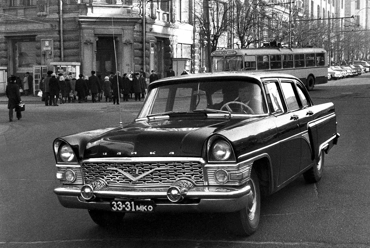 Почему в СССР массово не выпускали машины с автоматом