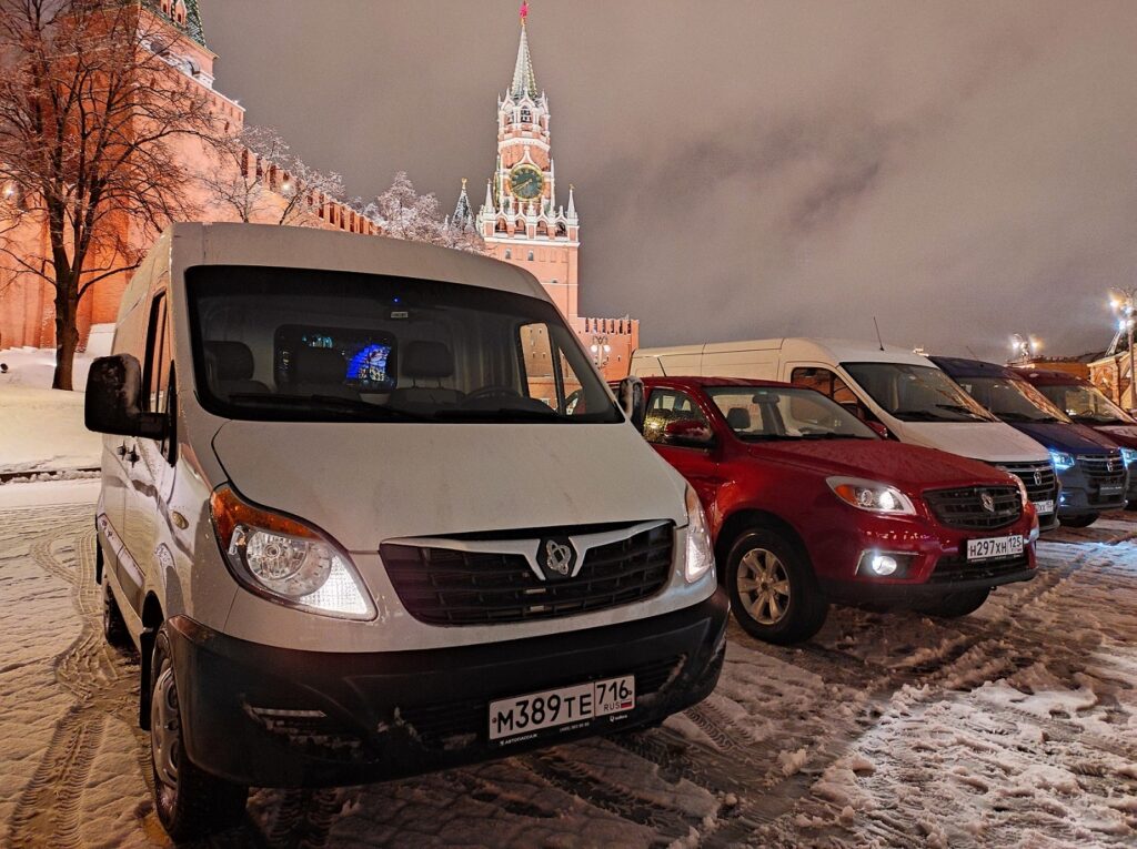 От Москвы до Казани за 4800 рублей: по трассе М-12 проехали первые автомобили