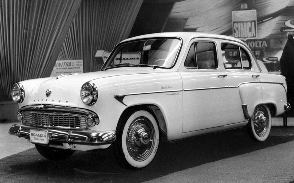 Scaldia-407 Diesel с 1,6‑литровым 4‑цилиндровым дизелем Perkins 4.99 мощностью 48 л. с., 1960 год.