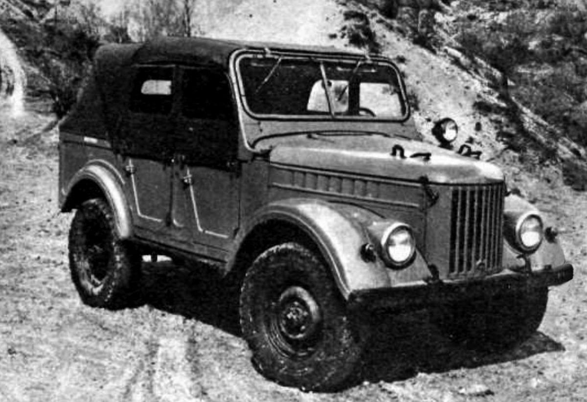 ГАЗ-69АМ стал первым опытом сотрудничества братьев Марторелли с нашей страной. И начали братья с замены шин 6,50–16 на более грузоподъёмные 7,50–16.