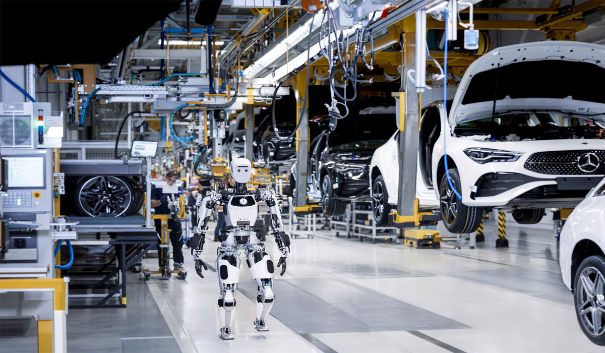 BMW и Mercedes внедряют человекоподобных роботов
