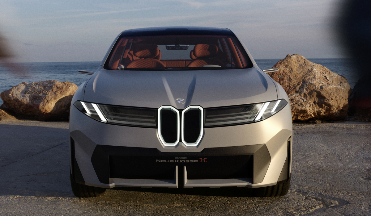 BMW открывает новое семейство кроссовером Vision Neue Klasse X