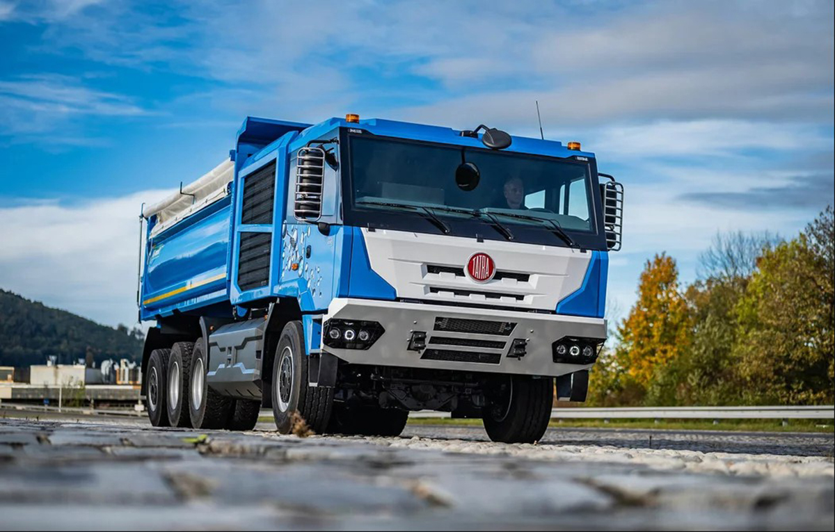 Tatra Trucks построит тяжелый внедорожник на топливных элементах